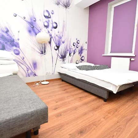 Dukes Aparthostel - Prywatne Hostel