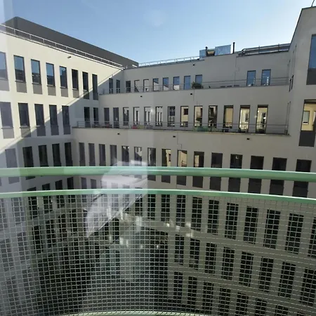 Dukes Aparthostel - Prywatne Hostel Wroclaw