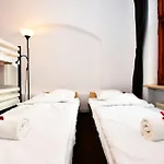 Dukes Aparthostel - Prywatne Auberge de jeunesse Wrocław