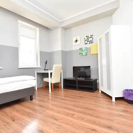 Dukes Aparthostel - Prywatne Hostel Breslau