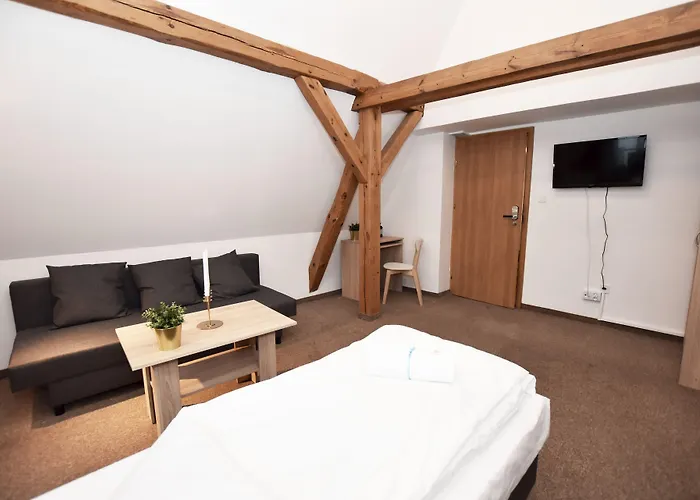 Dukes Aparthostel - Prywatne Hostel *