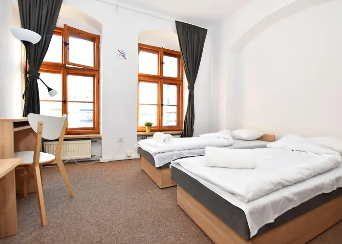 Dukes Aparthostel - Prywatne Hostel